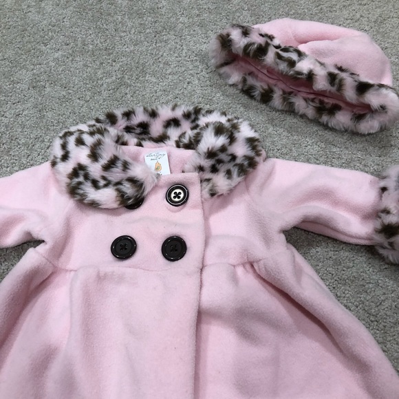 Cute baby pink jacket and hat - Picture 2 of 7